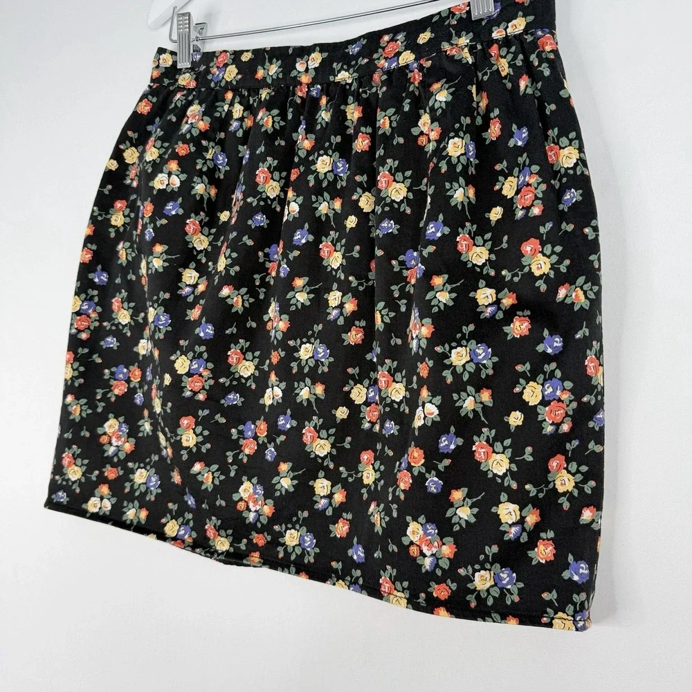 Vintage Pepe Jeans wrap Mini Skirt Floral print Black & Multicolor SZ-M